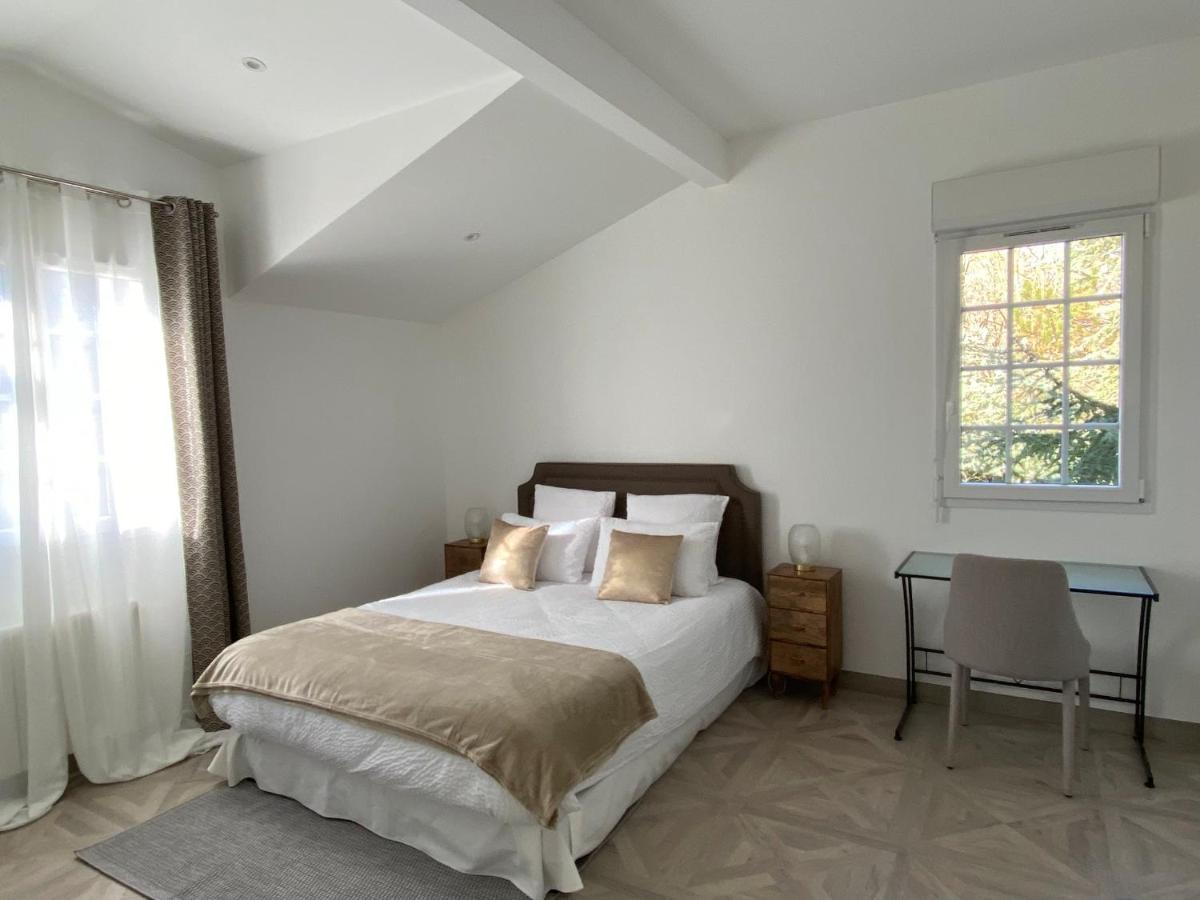 Manoir Et Appartements Avec Piscine Au Domaine De Bize Mirepoix Мирпуа Экстерьер фото
