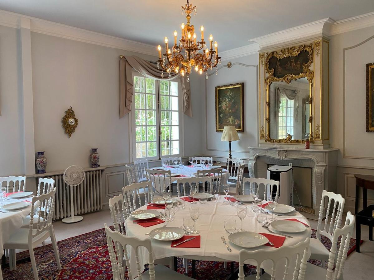 Manoir Et Appartements Avec Piscine Au Domaine De Bize Mirepoix Мирпуа Экстерьер фото
